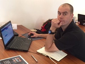 Bart perfecting his new blog for the dive centre