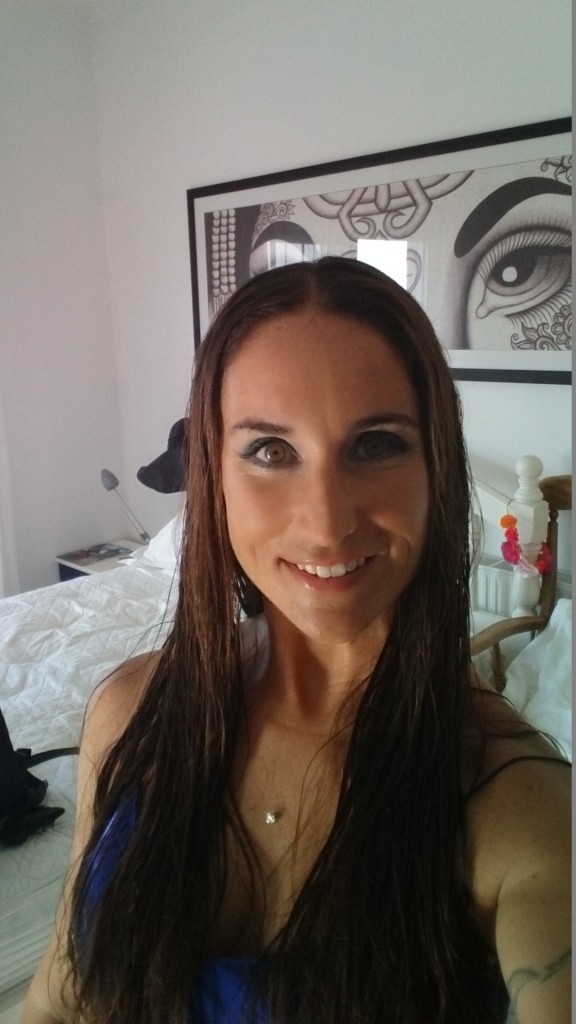 Alexandra Dimitriou selfie