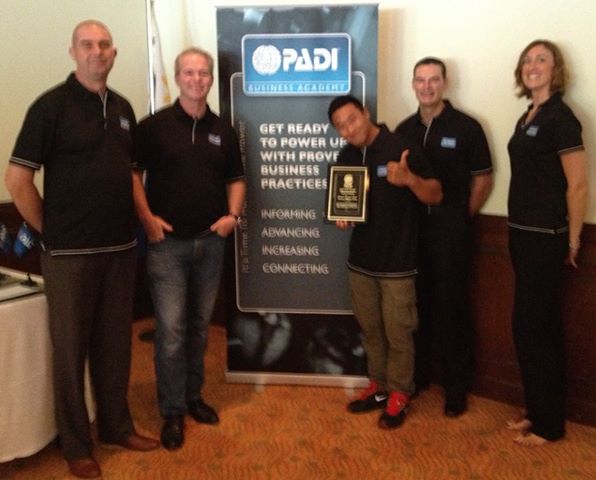 936460_414650508649474_637513985_n