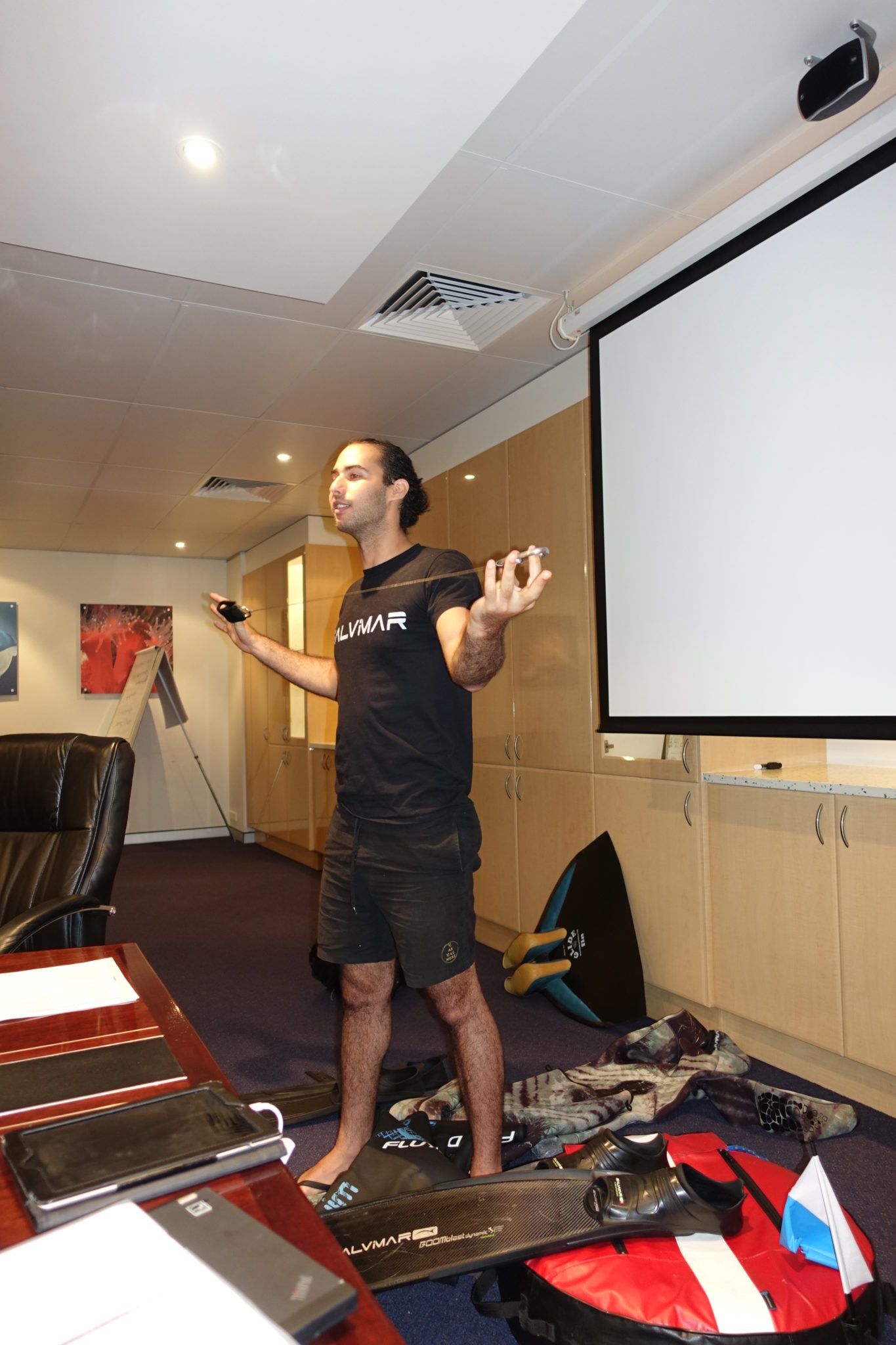 Learning about Freediving equipment