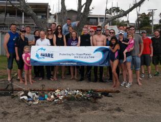 Great turn out for Project Aware Dive for Debris organised by Performance Diver