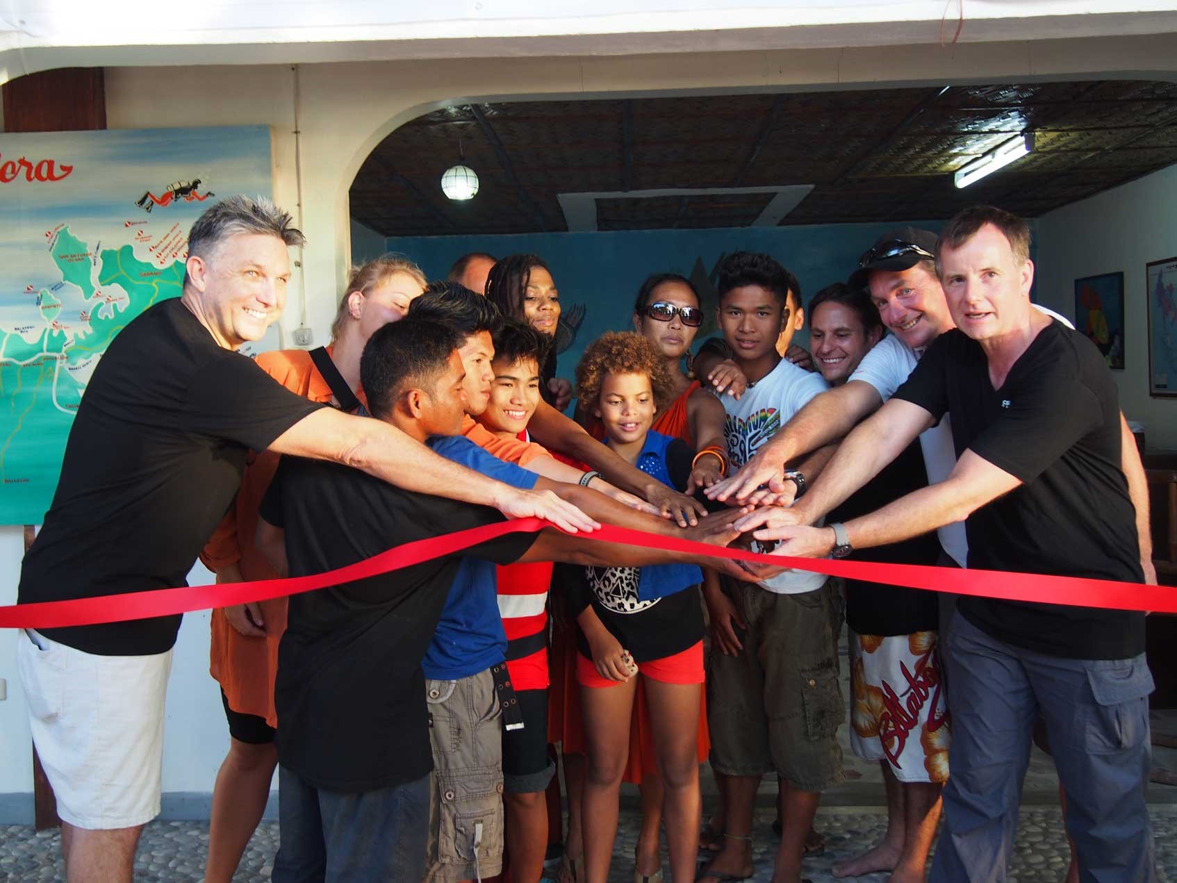 Grand opening of the first Scuba For Change branch and ribbon cutting together with representatives from Stairways Foundation